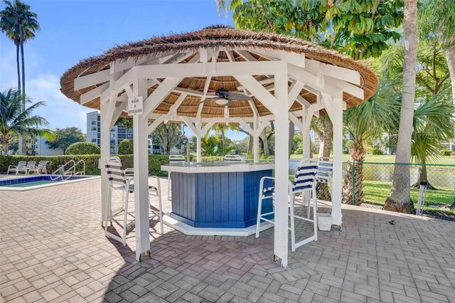 2221 Cypress Island Dr 501, Pompano Beach, FL 33069