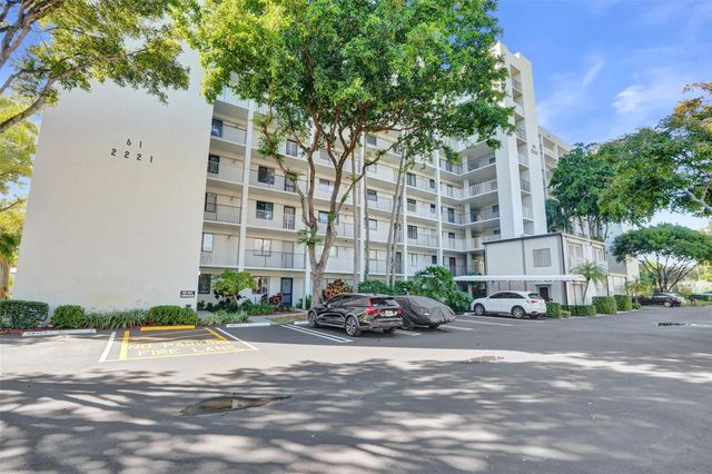 2221 Cypress Island Dr 501, Pompano Beach, FL 33069