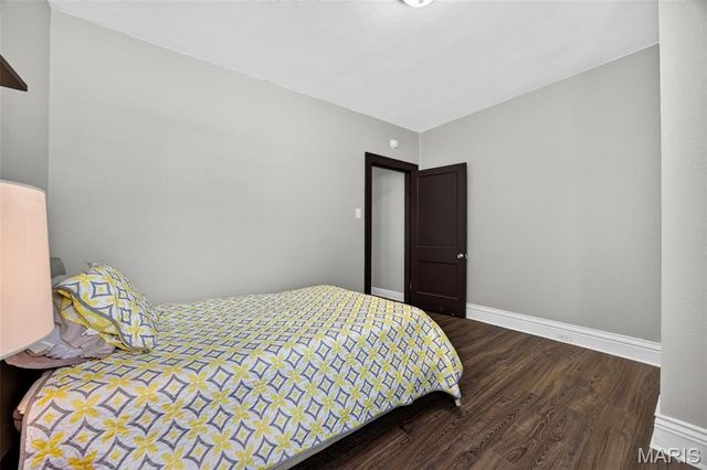 4466 Ellenwood Avenue, St Louis, MO 63116