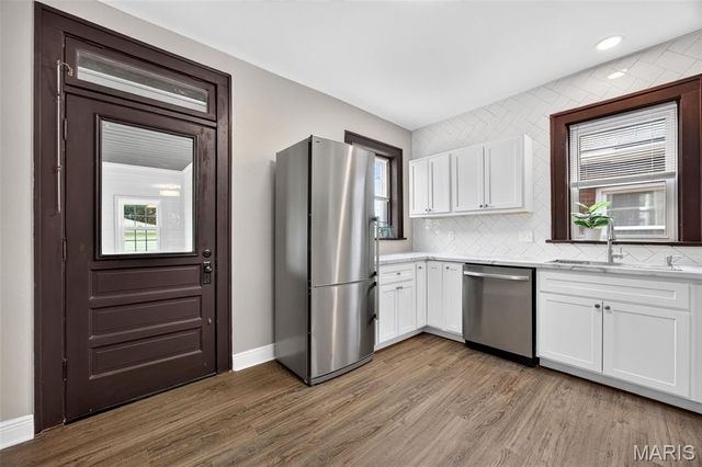 4466 Ellenwood Avenue, St Louis, MO 63116