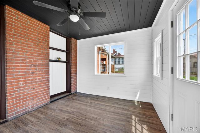 4466 Ellenwood Avenue, St Louis, MO 63116