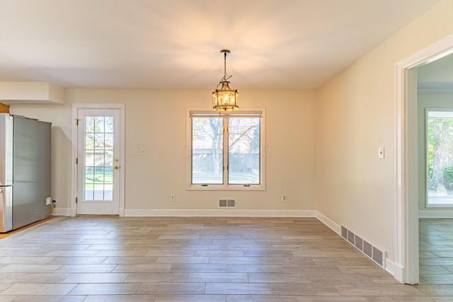 3444 Sunningdale Way, Columbus, OH 43221