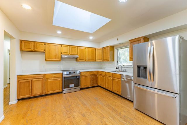 3444 Sunningdale Way, Columbus, OH 43221