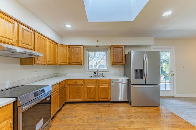 3444 Sunningdale Way, Columbus, OH 43221