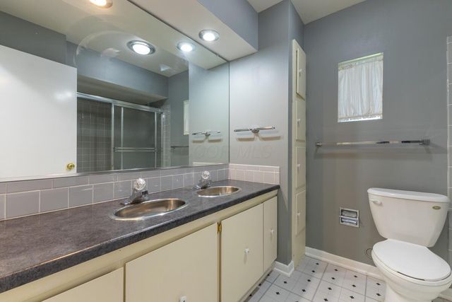 3444 Sunningdale Way, Columbus, OH 43221