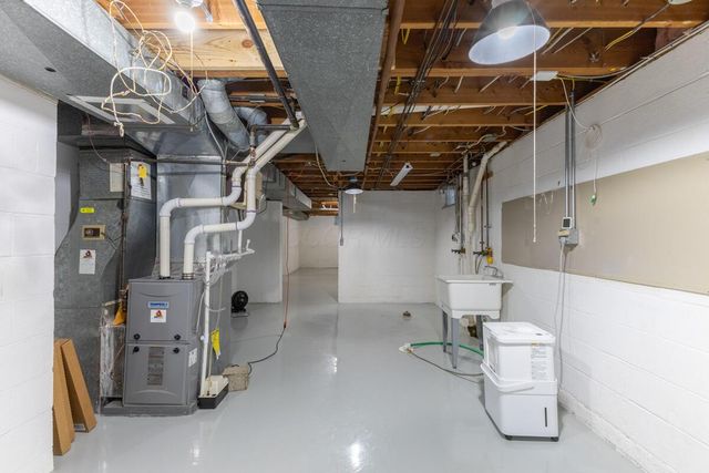 3444 Sunningdale Way, Columbus, OH 43221