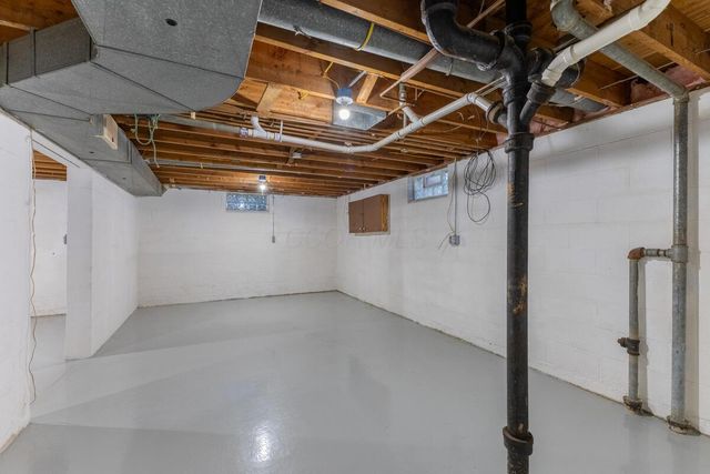 3444 Sunningdale Way, Columbus, OH 43221