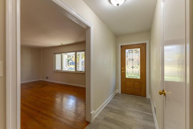 3444 Sunningdale Way, Columbus, OH 43221