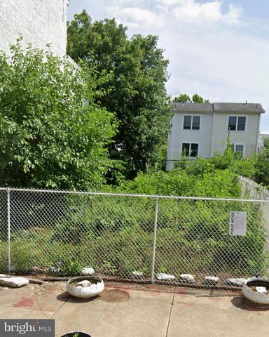 3934 FOLSOM ST, Philadelphia, PA 19104