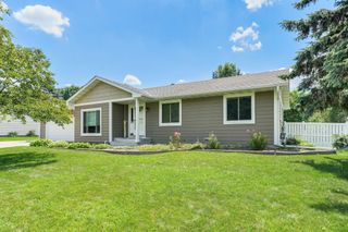 1996 Chipmunk Court, Eagan, MN 55122