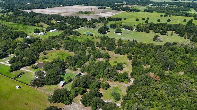 RED HAWK LANE, Plant City, FL 33565