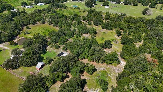 RED HAWK LANE, Plant City, FL 33565