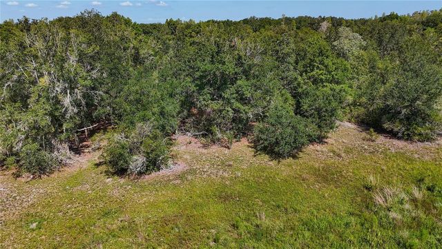 RED HAWK LANE, Plant City, FL 33565