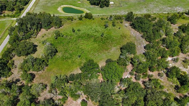RED HAWK LANE, Plant City, FL 33565