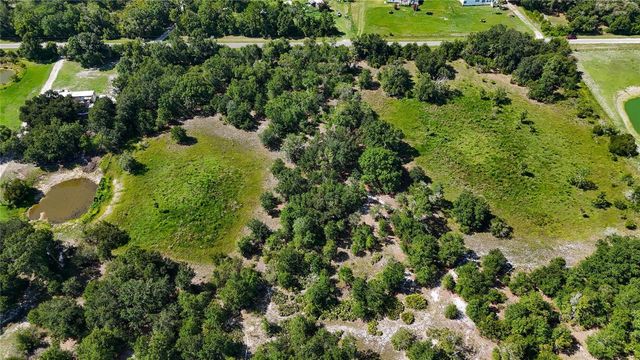 RED HAWK LANE, Plant City, FL 33565