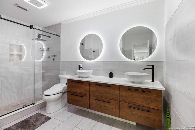 13423 Forum, Universal City, TX 78148