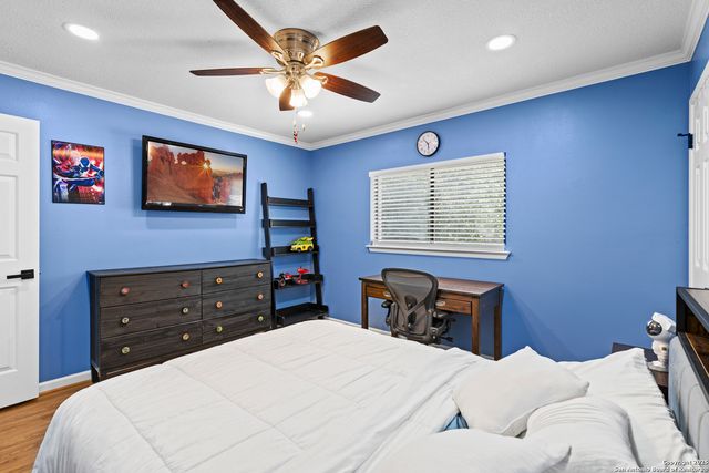 13423 Forum, Universal City, TX 78148
