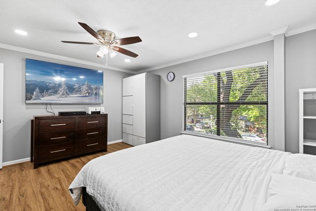 13423 Forum, Universal City, TX 78148