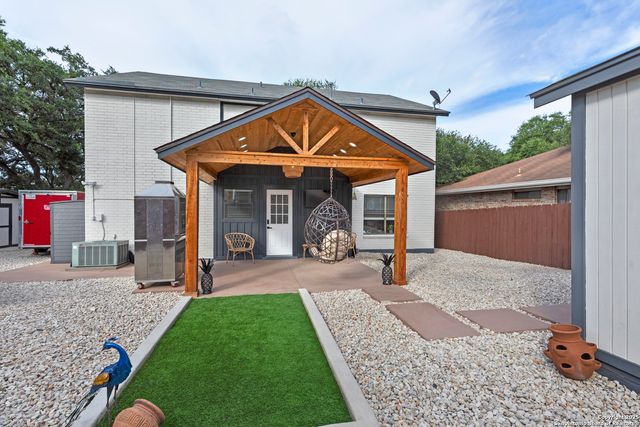13423 Forum, Universal City, TX 78148