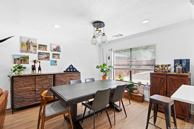 13423 Forum, Universal City, TX 78148