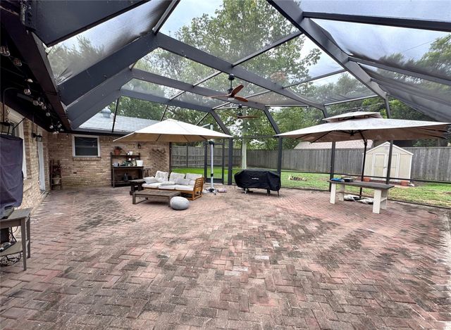 2805 Silverway DR, Austin, TX 78757