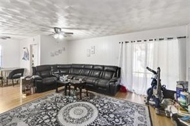 2801 Laramie Street, Irving, TX 75062