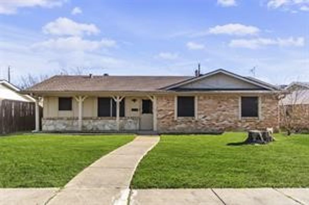 2801 Laramie Street, Irving, TX 75062