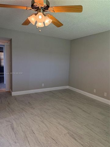 9273 SW 8th St 311, Boca Raton, FL 33428