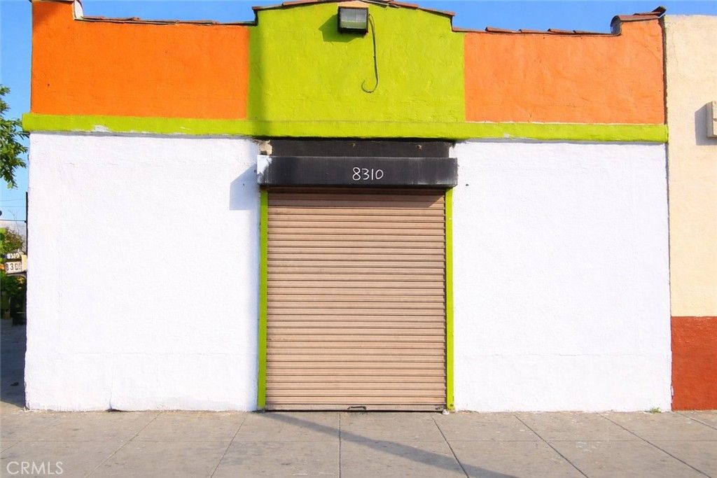 8310 S Broadway, Los Angeles, CA 90003