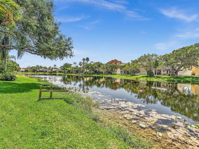 629 Spinnaker, Weston, FL 33326