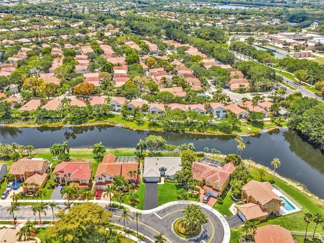 629 Spinnaker, Weston, FL 33326