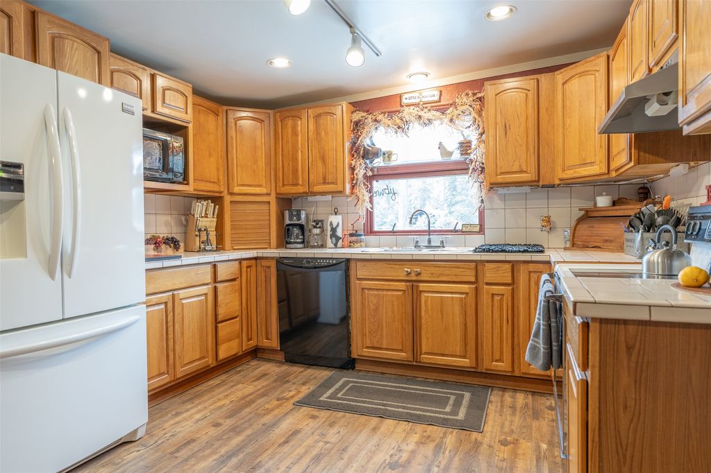 5710 US Hwy 93 S, Whitefish, MT 59937 photo 27