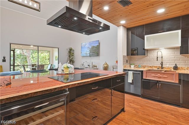 15080 Riverbend BLVD 802, North Fort Myers, FL 33917