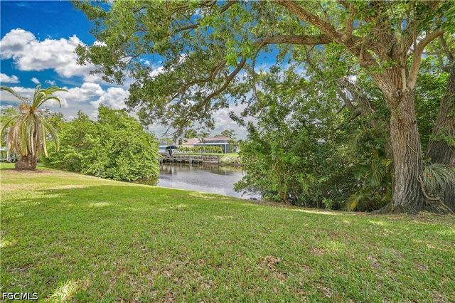 15080 Riverbend BLVD 802, North Fort Myers, FL 33917