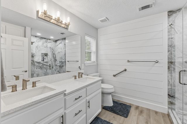 310 Augusta Drive, Huntsville, TX 77340