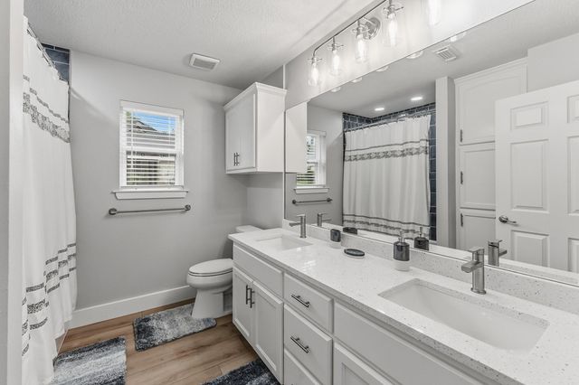 310 Augusta Drive, Huntsville, TX 77340