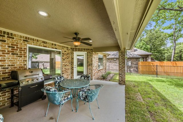 310 Augusta Drive, Huntsville, TX 77340