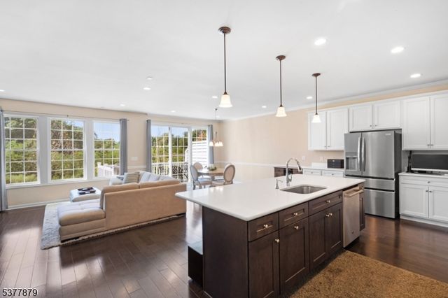 16 Lee Dr, Morris Twp., NJ 07960