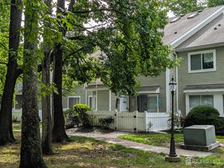 51 Deerberry Lane, South Brunswick, NJ 08852