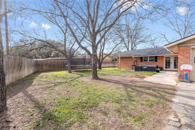 503 Oak Trail, Brownwood, TX 76801