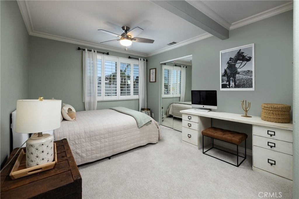 Image 15 of property listing at 331 Walnut Street, Newport Beach, CA 92663