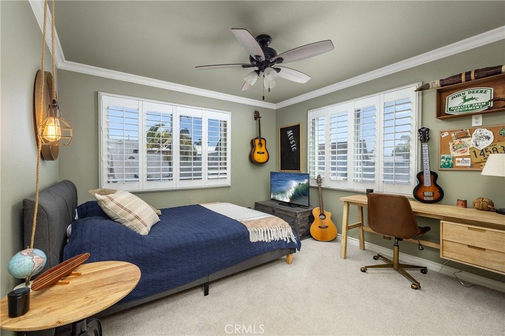 Image 18 of property listing at 331 Walnut Street, Newport Beach, CA 92663
