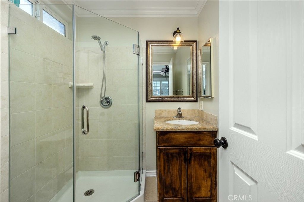 Image 19 of property listing at 331 Walnut Street, Newport Beach, CA 92663