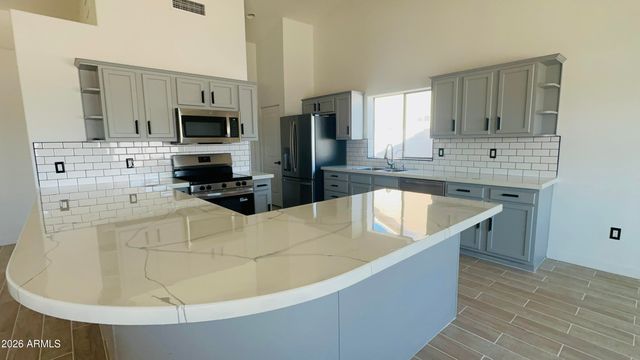 15191 S AMADO Boulevard, Arizona City, AZ 85123