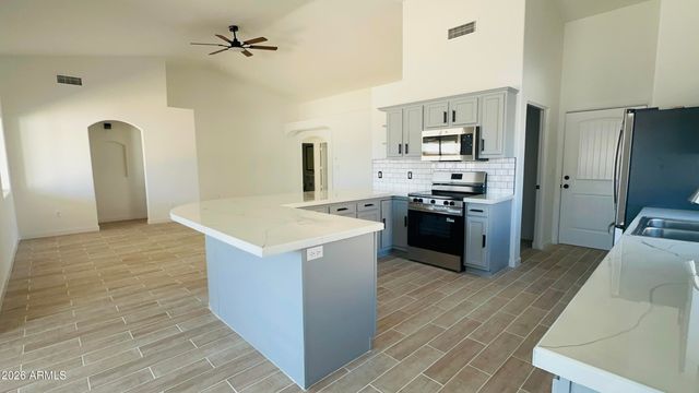 15191 S AMADO Boulevard, Arizona City, AZ 85123