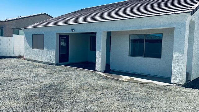 15191 S AMADO Boulevard, Arizona City, AZ 85123