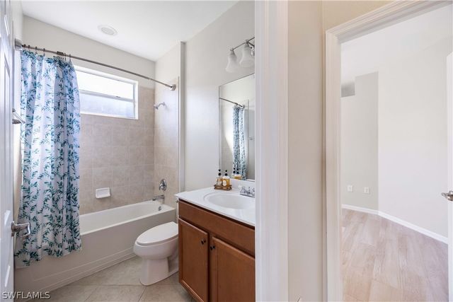 14488 Grapevine DR, Naples, FL 34114