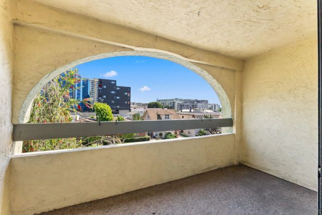 3930 Centre St 307, San Diego, CA 92103