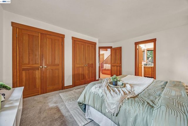 7360 Claremont Ave, Berkeley, CA 94705