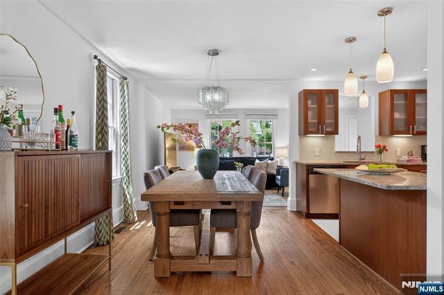 14 Gray Street, Montclair, NJ 07042
